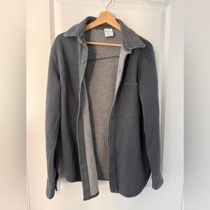 Aritzia Tna Sweatfleece Cozy Fleece Boyfriend Fit Gray Button-Up Jacket - Small